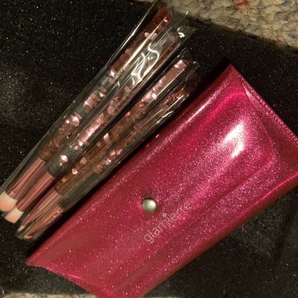 Glamierre brush set + pouch - Picture 2 of 2